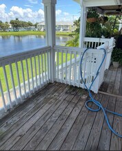 215 Seahorse Dr SE, Unit C in St. Petersburg, FL - Building Photo - Building Photo