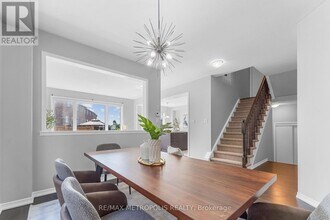 83 Longboat Run W in Brantford, ON - Building Photo - Building Photo