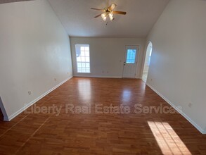 197 Wayfair Ln in Hinesville, GA - Building Photo - Building Photo