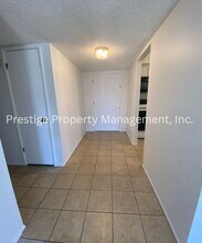 7409 E Tamara Dr in Tucson, AZ - Building Photo - Building Photo