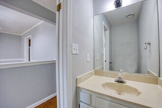 5540 Finespun Last in Virginia Beach, VA - Building Photo - Building Photo