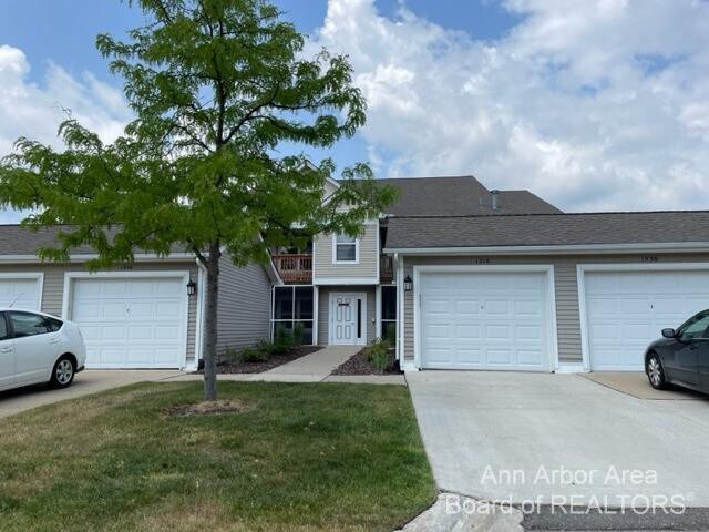 1522 Oakfield Dr in Ann Arbor, MI - Building Photo