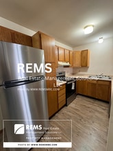 503 7th St in Baraboo, WI - Building Photo - Building Photo