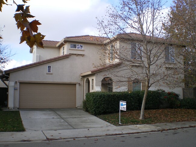 5331 Baccus Way in Sacramento, CA - Building Photo - Building Photo