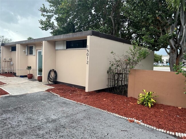 property at 15012 Royal Palm Ave