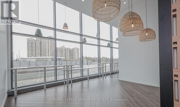 498 Caldari Rd in Vaughan, ON - Building Photo - Building Photo