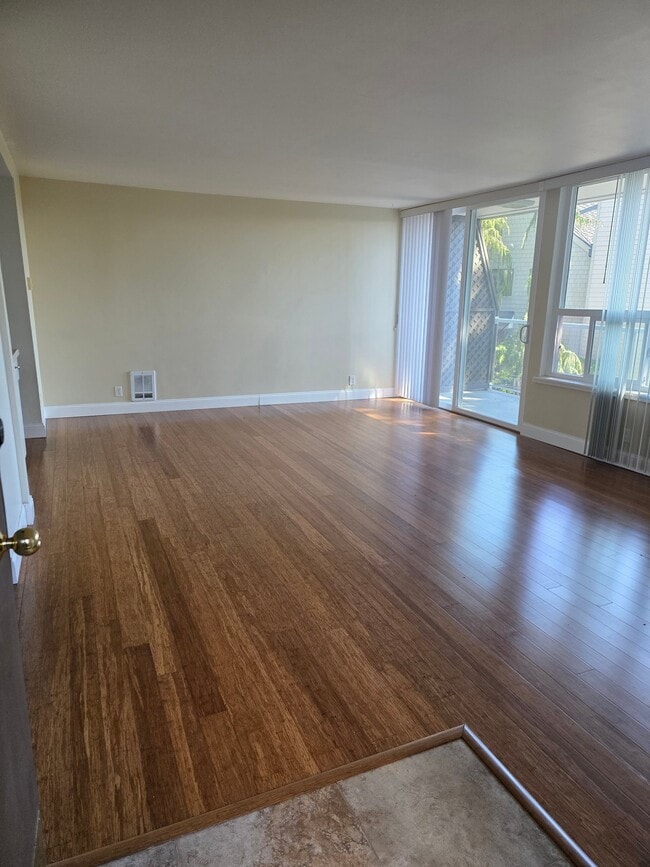 property at 2012 Thorndyke Ave W