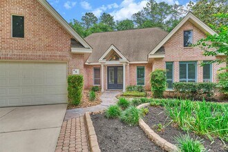 5 Flagstone Path in Spring, TX - Building Photo - Building Photo