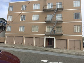 190 21st Ave in San Francisco, CA - Foto de edificio - Building Photo