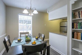 6505 Westheimer Rd in Houston, TX - Building Photo - Building Photo