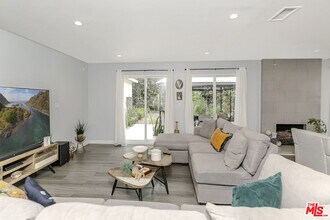 22229 Covello St in Los Angeles, CA - Building Photo - Building Photo