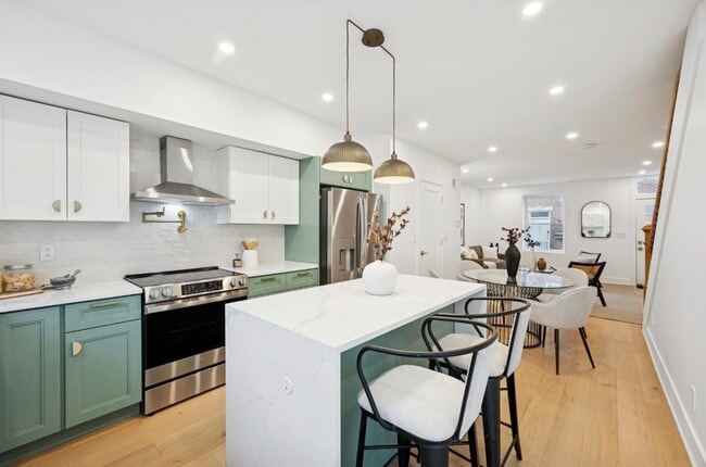 property at 2600 Webster St