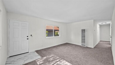 292 N Craig Ave in Pasadena, CA - Foto de edificio - Building Photo