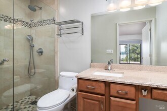 80 Lincoln Dr in Sausalito, CA - Building Photo - Building Photo