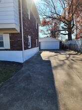 4306 Shady Villa Dr in Louisville, KY - Building Photo - Building Photo