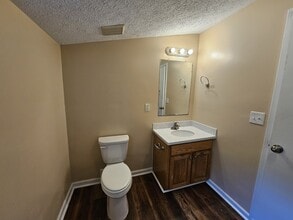 906 Virginia Ave in Lynn Haven, FL - Building Photo - Building Photo