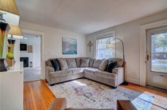 8578 Circle Dr in Norfolk, VA - Building Photo - Building Photo