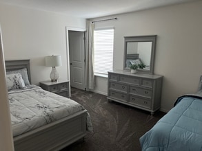 2037 Canton Pk Dr in Winter Haven, FL - Building Photo - Building Photo