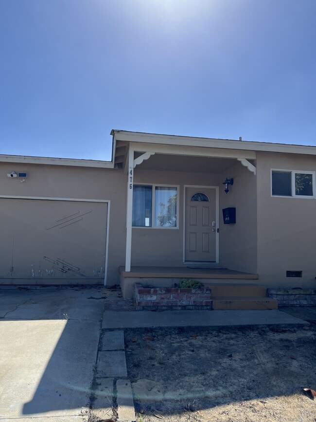 property at 476 Reindollar Ave