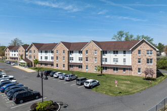 Stonegate at St. Stephens I in Pennsauken, NJ - Building Photo - Building Photo
