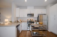 Building Photo - IMT Sherman Circle Apartments in Los Angeles, California
