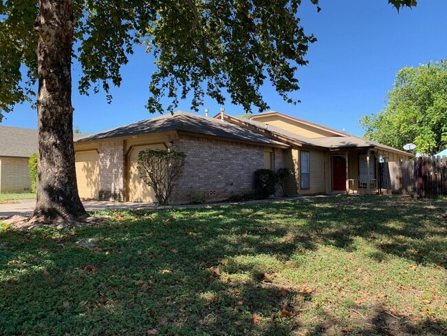 9817 Ardash Ln in San Antonio, TX - Building Photo - Building Photo