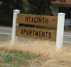 Hyacinth Apartments in Salem, OR - Building Photo - Building Photo