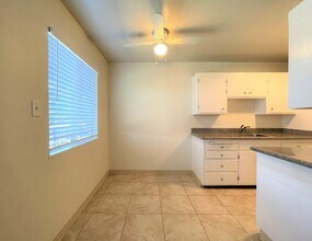 Lincoln Courtyards at 531 Glendora Avenue in Stockton, CA - Building Photo - Interior Photo
