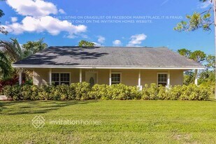 15553 67th Ct N in The Acreage, FL - Building Photo