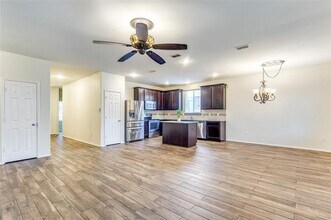 7709 Shorthorn Way in Fort Worth, TX - Building Photo - Building Photo