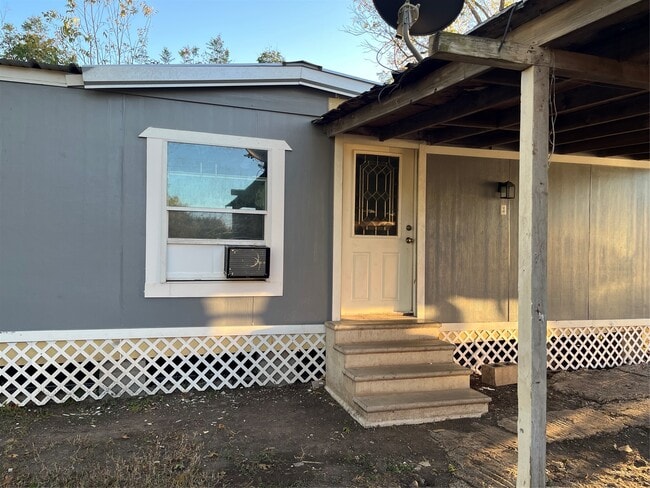 property at 305 7th St