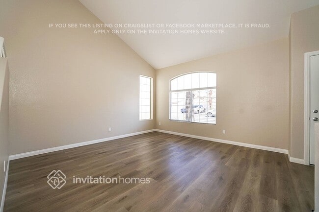 1715 Ashburn Dr in North Las Vegas, NV - Building Photo - Building Photo