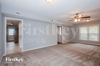 4219 St Audrey Pl in Charlotte, NC - Foto de edificio - Building Photo