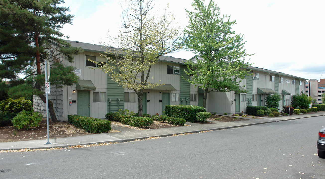 Imperial Heights in Portland, OR - Foto de edificio