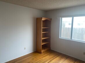 2418 Edding Dr in Lemon Grove, CA - Foto de edificio - Building Photo