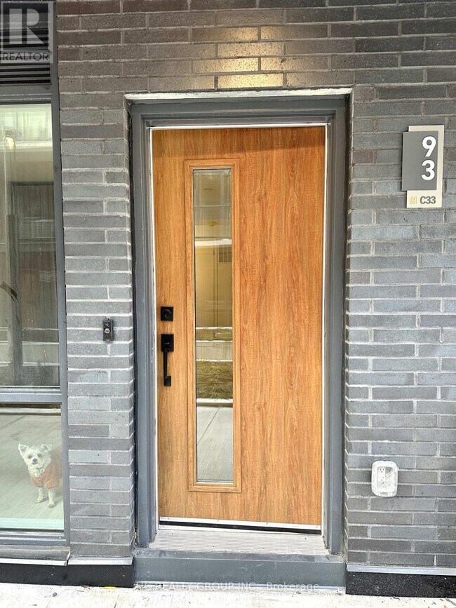 property at 71 Curlew Dr