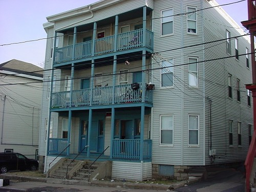 40 Dehon St in Revere, MA - Building Photo