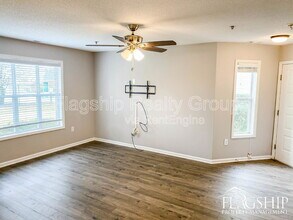 531-B Spring Forest Rd in Greenville, NC - Building Photo - Building Photo