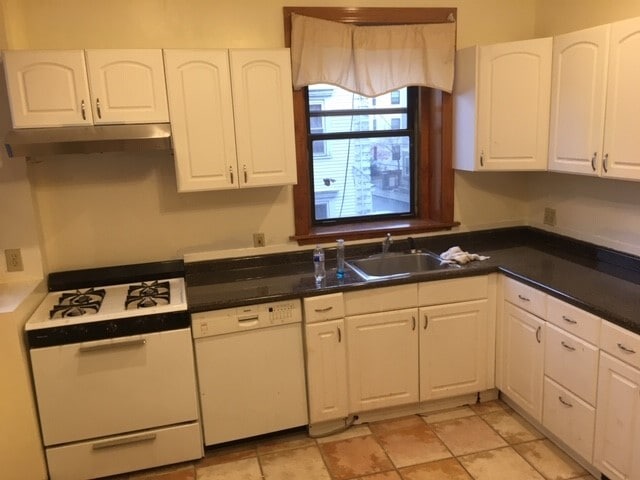 369 Centre St, Unit 1