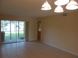 2571 NW 56th Ave in Lauderhill, FL - Building Photo