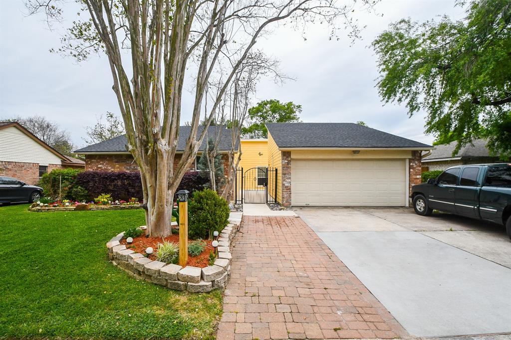 13403 Montaigne Dr Photo