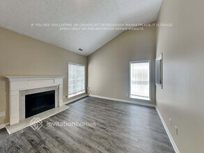 6786 Oakleigh Ct in Rex, GA - Foto de edificio - Building Photo