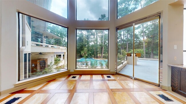 property at 24 Autumn Crescent