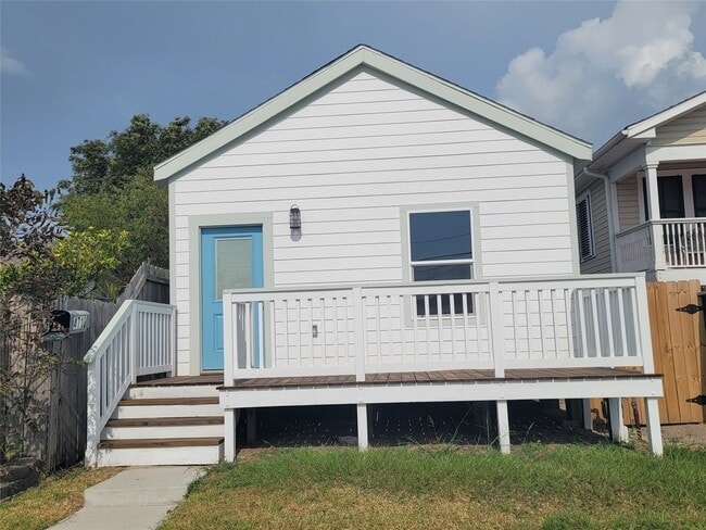 4710 Ave S in Galveston, TX - Building Photo - Building Photo