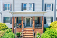 22 Auburn St in Malden, MA - Foto de edificio - Building Photo