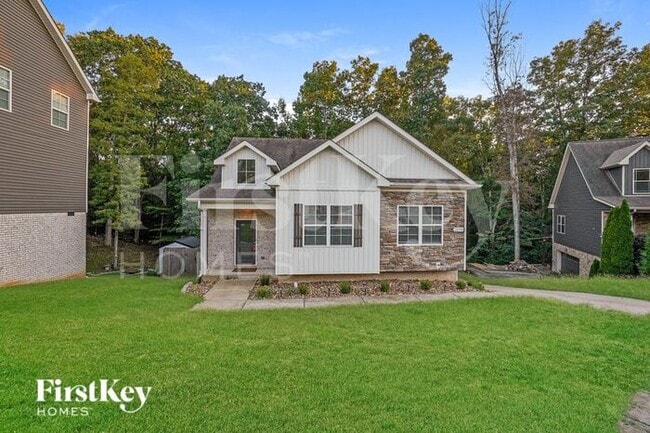 2570 Alex Overlook Way in Clarksville, TN - Building Photo - Building Photo