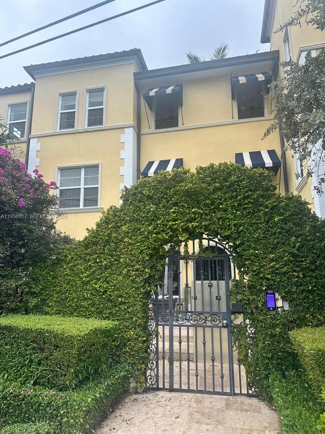 property at 4812 Pine Tree Dr