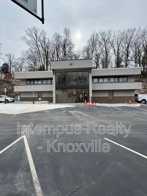 property at 6515 Clinton Hwy
