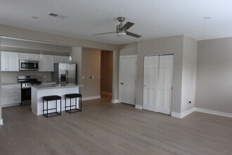 1119 S Braddock Ave in Pittsburgh, PA - Building Photo - Building Photo