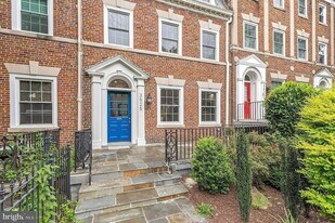 3525 16th St NW in Washington, DC - Building Photo